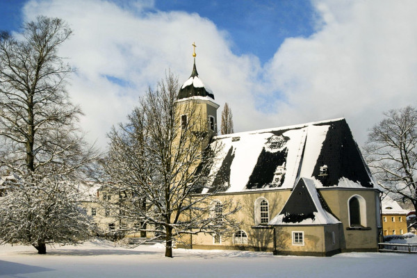 Neusalzaer Kirche.jpg